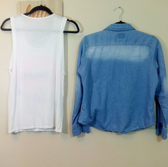 bundled 2 tops - Picture 3 of 5